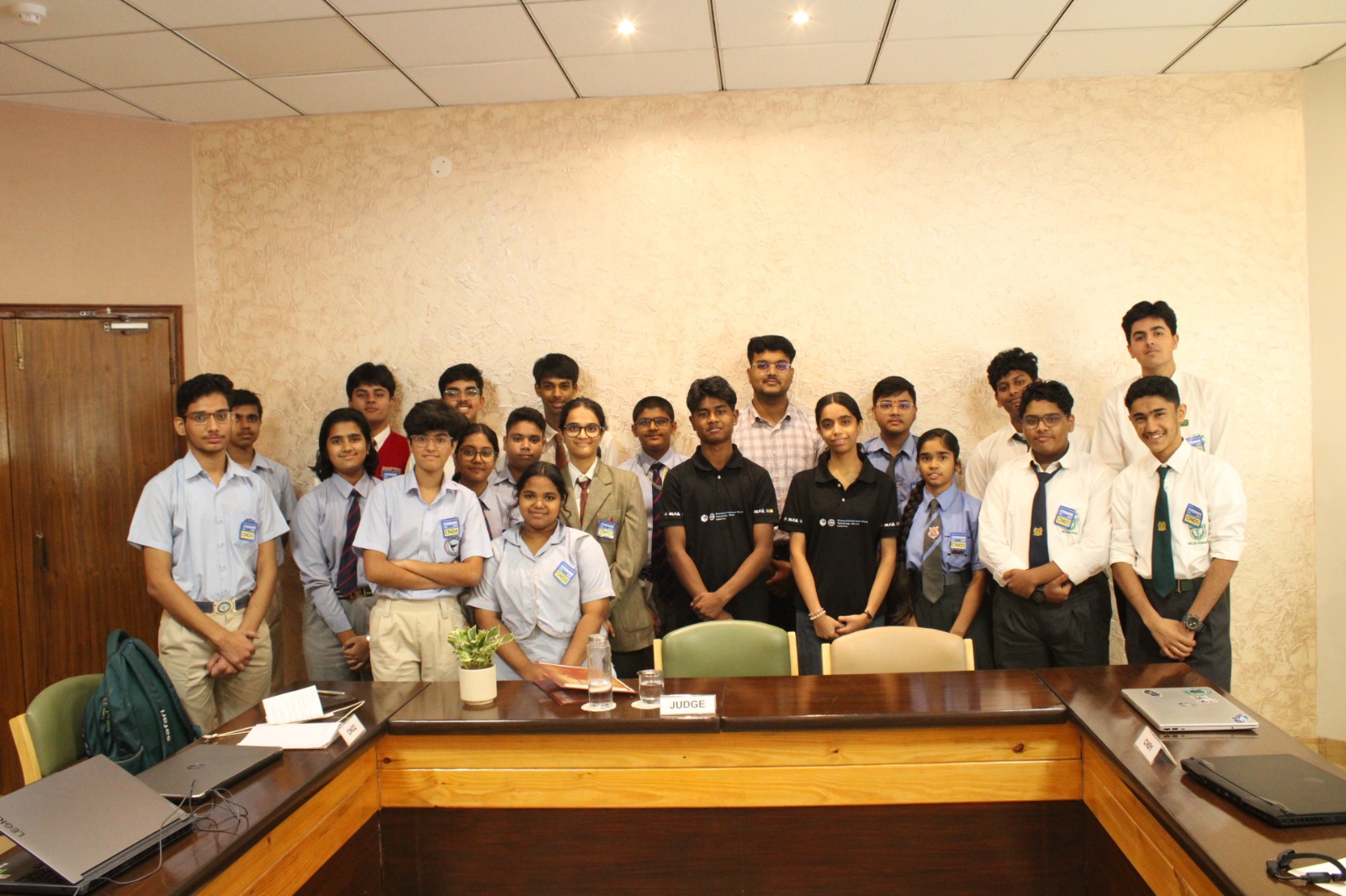 WhatsApp Image 2025-11-06 at 8.29.35 AM (4) WhatsApp Image 2025-11-06 at 8.29.35 AM (4)