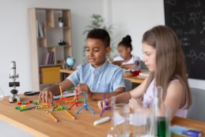 Why STEM Learning in Early Education Builds Curious and Creative Minds Why STEM Learning in Early Education Builds Curious and Creative Minds